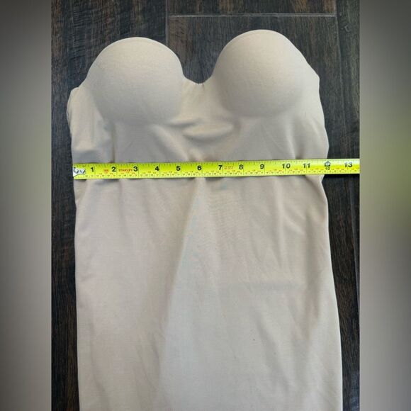 Victoria’s Secret Power Nude Strapless Shapewear Slip - Picture 9 of 10